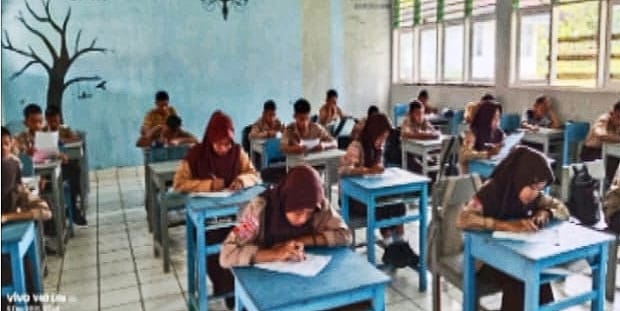 Proses Asesmen di UPT SMP Negeri Sibulue berjalan dengan lancar, tertib dan profesional.