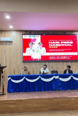 Wabup Bone Buka Seminar Literasi Media AMWI, Dorong Kolaborasi Pers dan Sekolah Tangkal Hoaks Sejak Dini