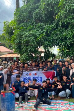 HIMATER UNIM Bone dan HIMAPTEK UMSI Gelar Abdi Desa, Ajarkan Ini Untuk Masyarakat Padatuo