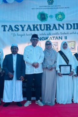 Dihadiri Wabup Bone, 124 Peserta Tasyakuran Dirosa Angkatan II Didorong Terus Belajar Al-Qur’an